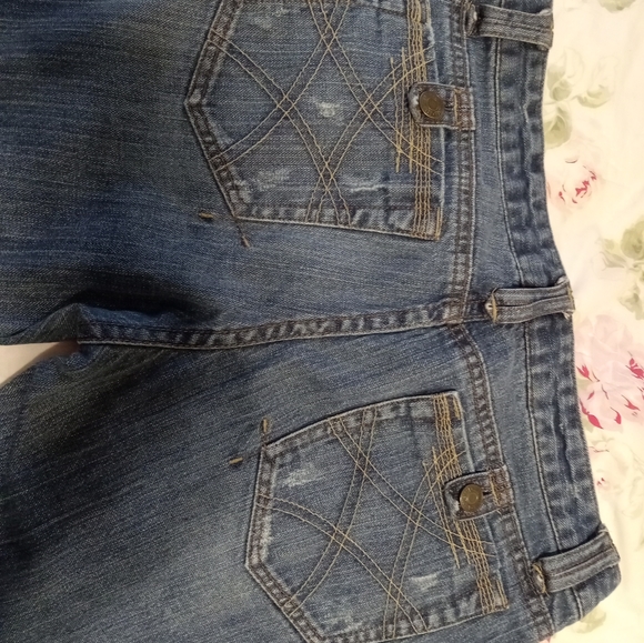 Aeropostale Jeans Women Size 9/10 Regular Stretch Flare Leg Medium Wash - Picture 3 of 8